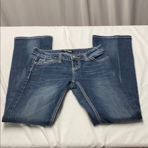 Short Capri ZCO Jeans Femme Taille 5 - Bleu Vieilli, Détails Embellis Et Déchirures